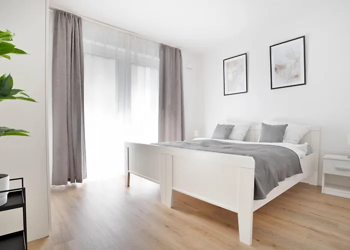 Moderne Im Zentrum Von I Kostenloses Parken I Home2share